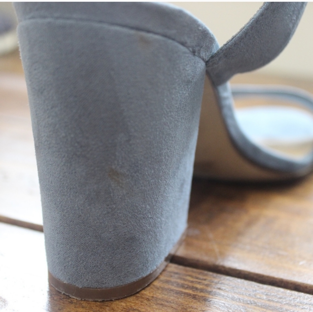 Blue Sandals - Picture 3 of 4